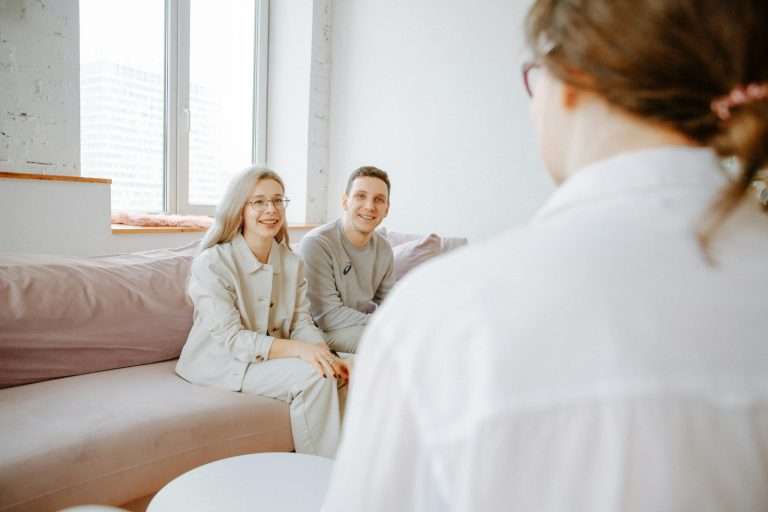 In-person therapy vs AI therapy